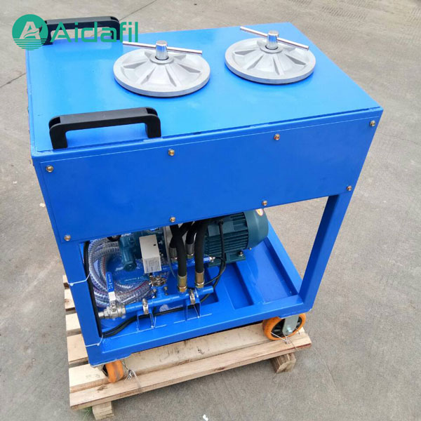 The AOP-S series ultra-precision oil purifier is equipped for mechanical diggers by our USA customer