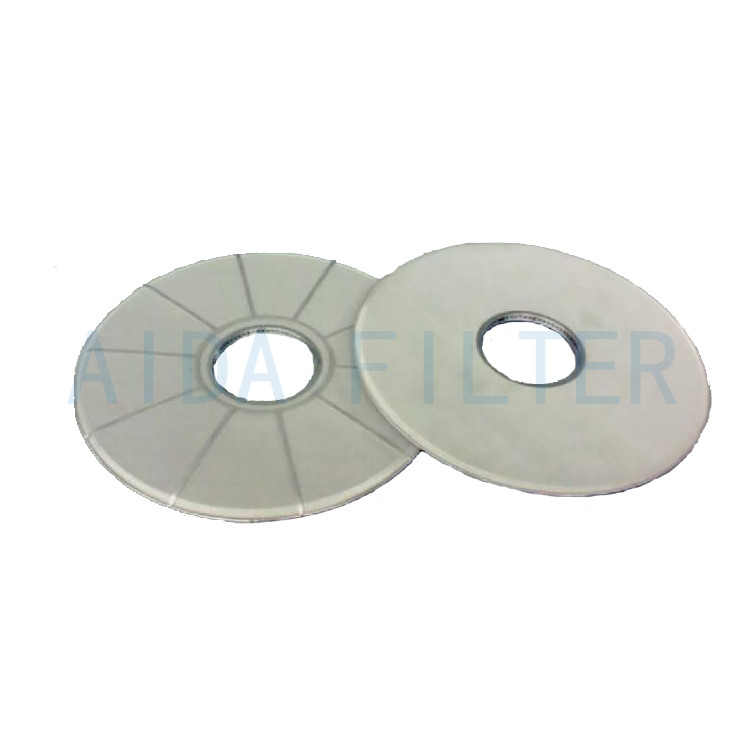 Sintered stainless steel filter disc