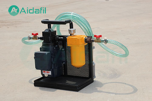 Portable oil purifier for hydraulic oil filtration